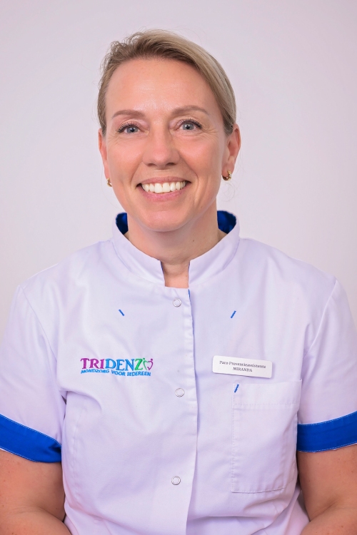 Miranda<br/>Paro-preventie en praktijkmanager Miranda